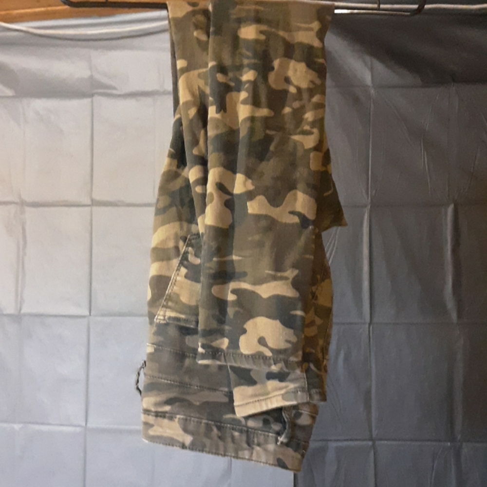 Camo jeans